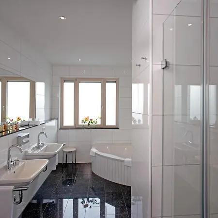 Apartments Deluxe Lwp7